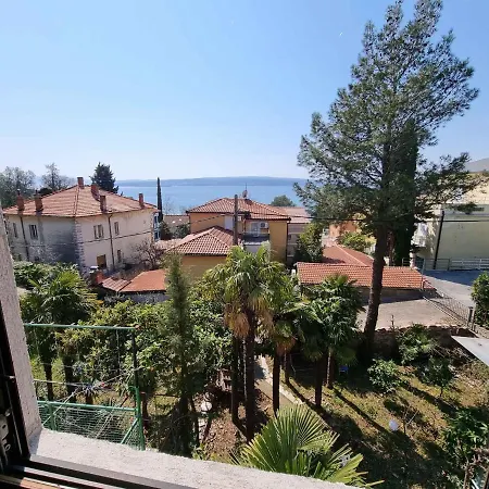 Apartment In 5498 Crikvenica