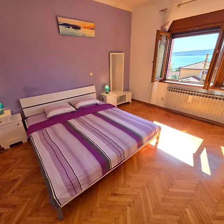 In 5498 Apartmán *